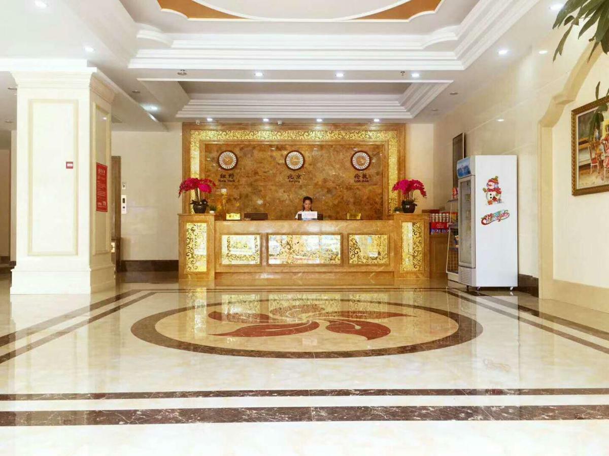 Longhui Business Hotel Хойчжоу Екстер'єр фото